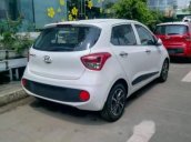 Bán ô tô Hyundai Grand i10 2017, màu trắng, xe nhập