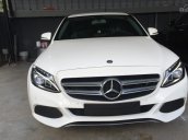 Bán Mercedes C200 2018 siêu sang trọng, thể thao, khuyến mãi cực hót