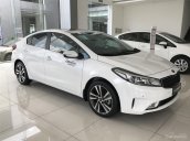 Kia Cerato mới 2017 - Giá đặc biệt trong tháng, lần đầu tiên trang bị sạc không dây