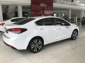 Kia Cerato mới 2017 - Giá đặc biệt trong tháng, lần đầu tiên trang bị sạc không dây