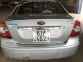 Cần bán Ford Focus 1.8AT năm 2005, màu bạc xe gia đình, giá tốt