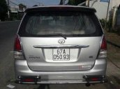 Bán ô tô Toyota Innova đời 2008, màu bạc xe gia đình