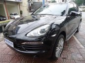 Chính chủ bán xe Porsche Cayenne đời 2011, màu đen, nhập khẩu