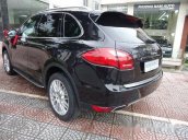 Chính chủ bán xe Porsche Cayenne đời 2011, màu đen, nhập khẩu