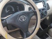 Bán ô tô Toyota Innova đời 2008, màu bạc xe gia đình