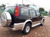 Cần bán gấp Ford Everest 2005, màu đen còn mới