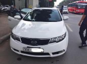 Bán Kia Forte SX 1.6 MT đời 2011, màu trắng xe gia đình