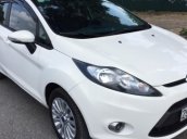 Cần bán Ford Fiesta 1.6 AT đời 2013, màu trắng, giá tốt