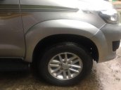 Cần bán lại xe Toyota Fortuner đời 2014, màu bạc