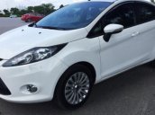 Cần bán Ford Fiesta 1.6 AT đời 2013, màu trắng, giá tốt