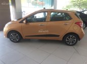 Bán Hyundai Grand i10 CKD 2018 vàng cam, giá nét giao ngay, khuyến mãi đầy đủ