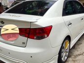 Bán lại xe Kia Forte 1.6 AT đời 2013, màu trắng còn mới, 440tr