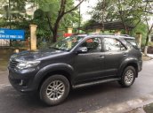 Bán Toyota Fortuner đời 2012 số sàn