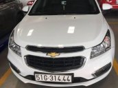 Chính chủ bán xe Chevrolet Cruze đời 2017, màu trắng