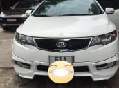 Bán lại xe Kia Forte 1.6 AT đời 2013, màu trắng còn mới, 440tr