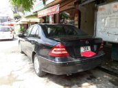 Cần bán gấp Mercedes C180 2004, màu đen giá cạnh tranh