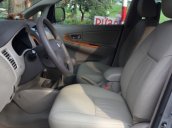 Cần bán xe Toyota Innova 2.0 MT đời 2010, màu bạc, xe nhập, giá tốt