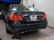 Bán Mercedes E250 năm 2013, màu đen