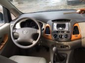 Cần bán xe Toyota Innova 2.0 MT đời 2010, màu bạc, xe nhập, giá tốt