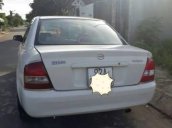 Bán Mazda 323 đời 2001, màu trắng  