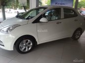 Cần bán Hyundai Grand i10 1.2 AT sản xuất 2017, màu trắng