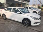 Cần bán Hyundai Sonata sản xuất 2016, màu trắng