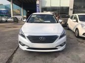 Cần bán Hyundai Sonata sản xuất 2016, màu trắng