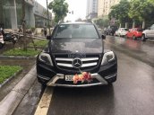 Bán chiếc Mercedes GLK 250 AMG 2014, màu đen, biển Hà Nội