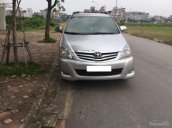 Cần bán lại xe Toyota Innova G đời 2009, màu bạc xe gia đình, giá chỉ 450 triệu