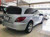 Cần bán xe Mercedes R350 đời 2006, màu bạc, nhập khẩu giá cạnh tranh