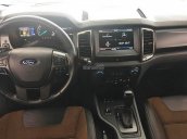 Bán ô tô Ford Ranger 2016, màu trắng, nhập khẩu nguyên chiếc chính chủ giá cạnh tranh