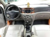 Cần bán gấp Hyundai Accent đời 2009, màu bạc, nhập khẩu xe gia đình