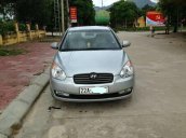 Cần bán gấp Hyundai Accent đời 2009, màu bạc, nhập khẩu xe gia đình