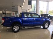 Giao ngay Ford Ranger XLT màu xanh đậm, hỗ trợ trả góp 90% - L/h: 0963483132