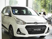 Cần bán Hyundai Grand i10 1.2AT đời 2017, màu trắng