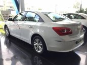 Bán Chevrolet Cruze 1.6LT năm 2017, màu trắng