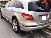 Bán Mercedes R300 đời 2011, màu bạc, xe nhập, giá 999tr