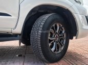 Bán Fortuner Sportivo trắng mới cứng 98%  