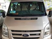 Xe Ford Transit đời 2013, màu bạc, nhập khẩu nguyên chiếc