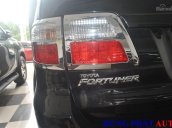 Bán xe Toyota Fortuner SR5 2.7AT 2010, màu đen, nhập khẩu, giá 590tr