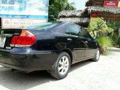 Bán Toyota Camry 3.0 2004, màu đen 