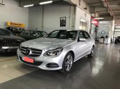 Bán Mercedes E250 đời 2014, màu bạc, odo 23000k đẹp như mới