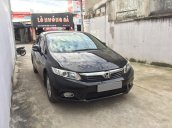 Cần bán xe Honda Civic AT đời 2014, màu đen xe gia đình