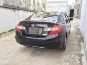 Cần bán xe Honda Civic AT đời 2014, màu đen xe gia đình