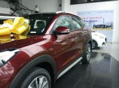 Bán Hyundai Tucson 2.0 AT năm 2018, màu đỏ, giá chỉ 890 triệu