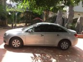 Bán gấp Daewoo Lacetti SE đời 2009, màu bạc số sàn, 275tr