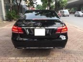 Cần bán xe Mercedes E250 đời 2013 đen/kem