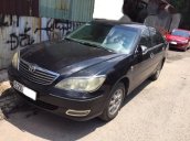 Cần bán xe Toyota Camry 2.4G đời 2004, màu đen, 385 triệu