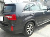 Cần bán lại xe Kia Sorento GATH 2.4AT đời 2014, màu đen xe gia đình, giá chỉ 726 triệu