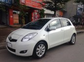 Bán ô tô Toyota Yaris 1.3 AT nhập Nhật Bản 2011, màu trắng, xe nhập, giá tốt